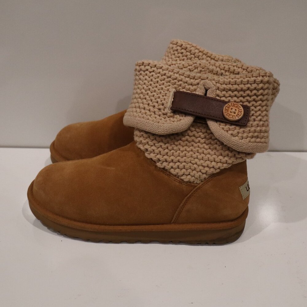 UGG W Shaina Size 8 Like New - Picture 10 of 11